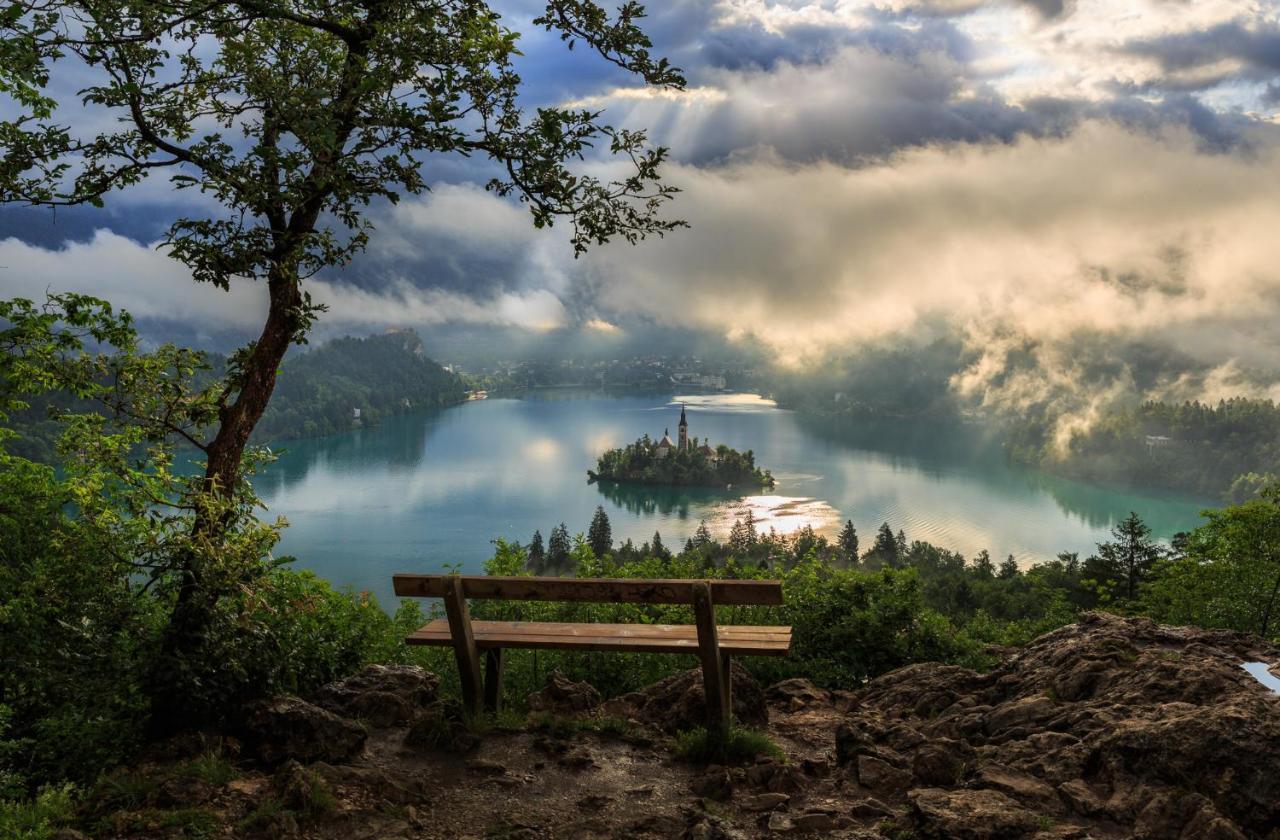 Apartment Mavrica Bled, Quiet Location, With A View Of The Lake Экстерьер фото